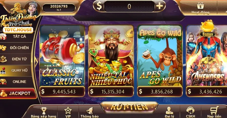Một người chơi may mắn đang ăn mừng chiến thắng lớn với ưu đãi gacam67 code